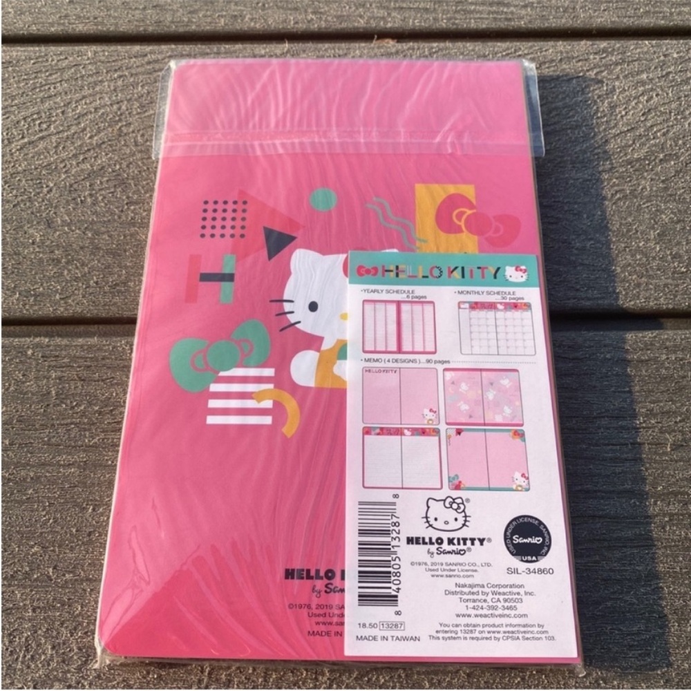 NWT Authentic Hello Kitty Bundle - Picture 12 of 12